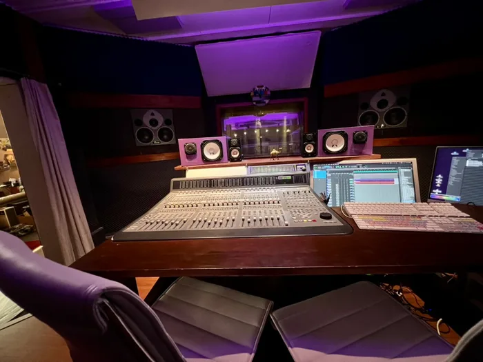 Recording Lounge